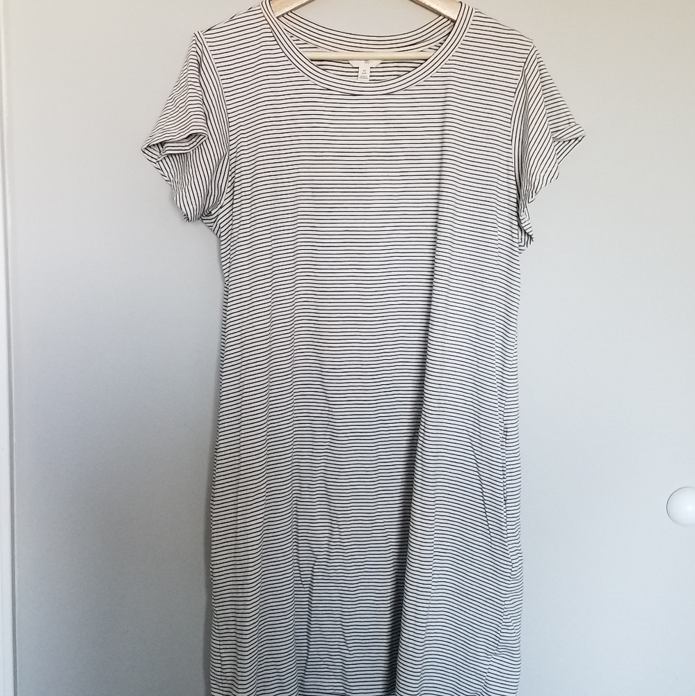 NWT Tshirt dress